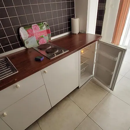 Holidays 8 Apartamento *